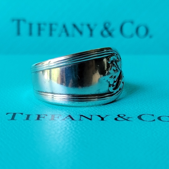 1895 Tiffany & Company Colonial Ivy Spoon Ring in Sterling Silver #93 - Picture 9 of 12